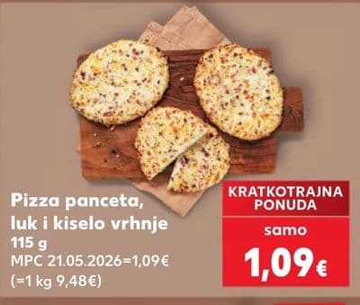 Pizza panceta, luk i kiselo vrhnje