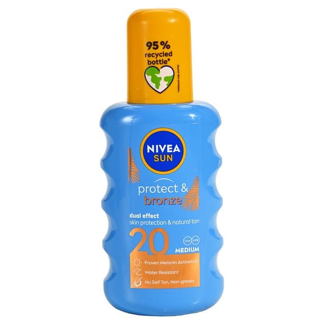 Nivea Sun Protect & Bronze SPF20