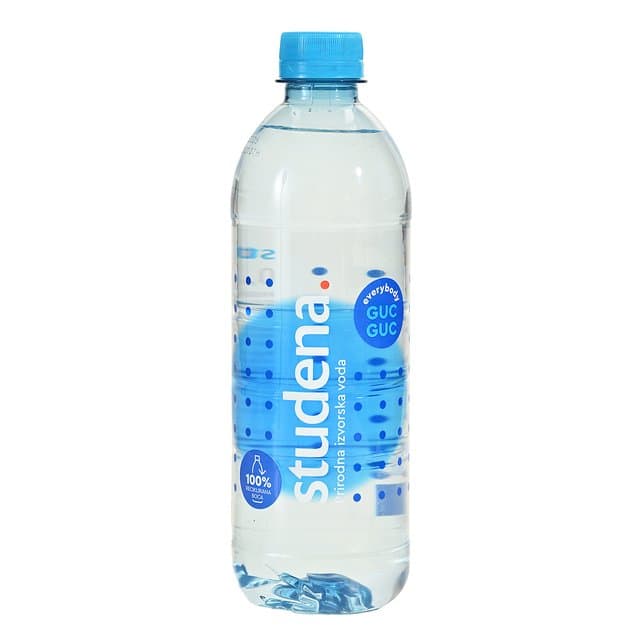 Voda Studena izvorska negazirana