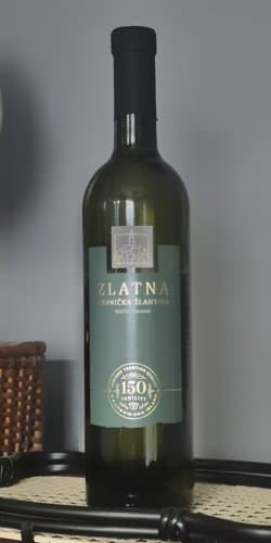 Vino Vrbnička Žlahtina