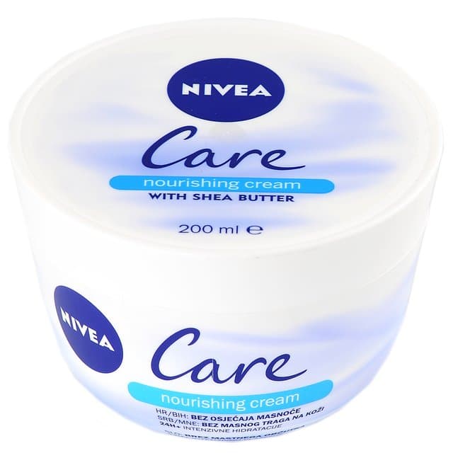 Nivea Care hranjiva krema